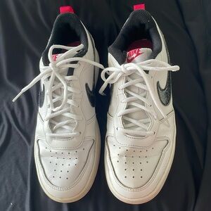 Nike - unisex youth athletic shoes